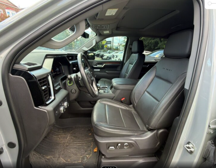 Used 2024 GMC Sierra 1500 Denali w/ Technology Package AWD/4WD image 5