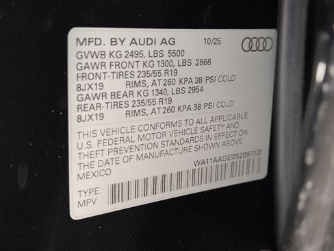 Used 2025 Audi Q5 Premium w/ Convenience Package AWD/4WD image 27