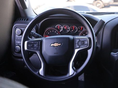 Used 2021 Chevrolet Silverado 2500 Custom w/ Custom Value Package image 19