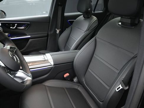 New 2026 Mercedes-Benz GLC 300 image 33