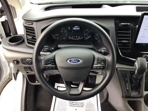 Used 2023 Ford Transit 350 XLT RWD image 17