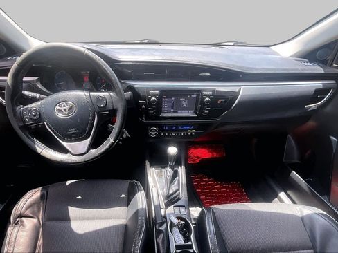 Used 2014 Toyota Corolla S FWD image 15