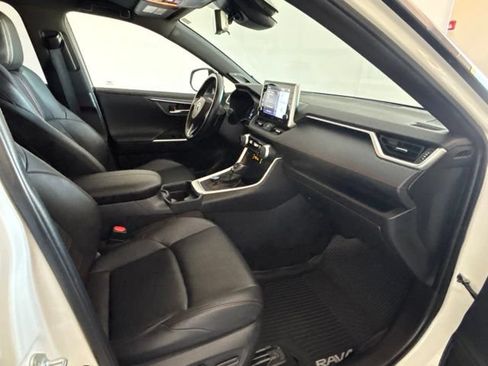 Used 2021 Toyota RAV4 XSE w/ Premium Package AWD/4WD image 26