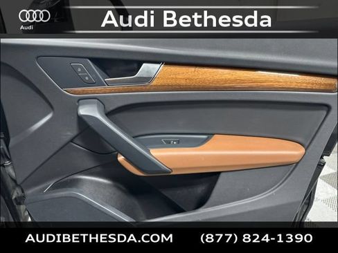 Certified 2023 Audi Q5 2.0T Premium w/ Convenience Package AWD/4WD image 31