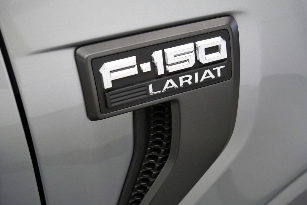 Used 2023 Ford F150 Lariat w/ Equipment Group 502A High AWD/4WD image 9