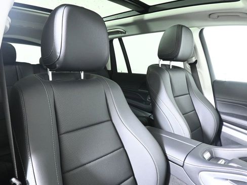New 2026 Mercedes-Benz GLS 450 4MATIC image 37