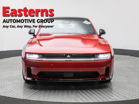 Used 2024 Dodge Charger R/T w/ Plus Group image 2