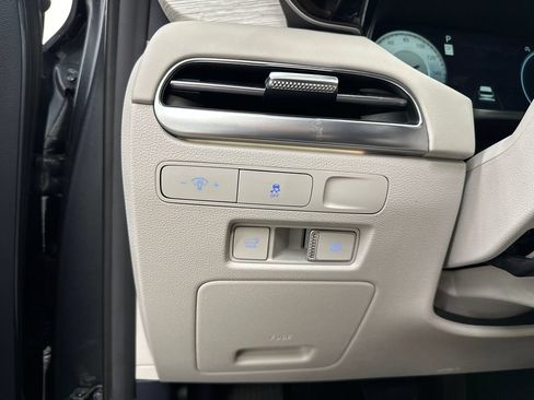 Used 2025 Hyundai Palisade Calligraphy FWD image 36