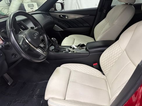 Used 2019 INFINITI Q50 Red Sport 400 w/ Sensory Package RWD image 15