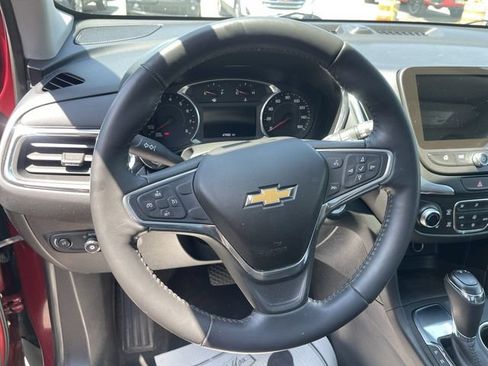 Used 2018 Chevrolet Equinox LT w/ Sun & Infotainment Package FWD image 6