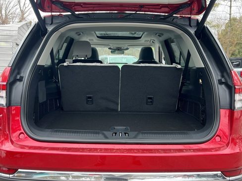 New 2026 Lincoln Aviator Reserve w/ Luxury Package image 13