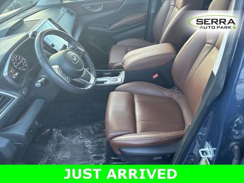 Used 2023 Subaru Ascent Touring w/ Popular Package #2A image 5