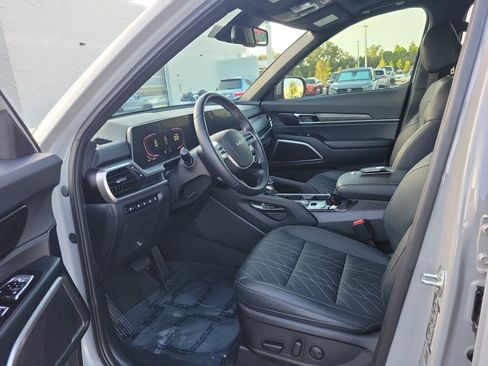 Used 2024 Kia Telluride EX X-Line AWD/4WD image 15