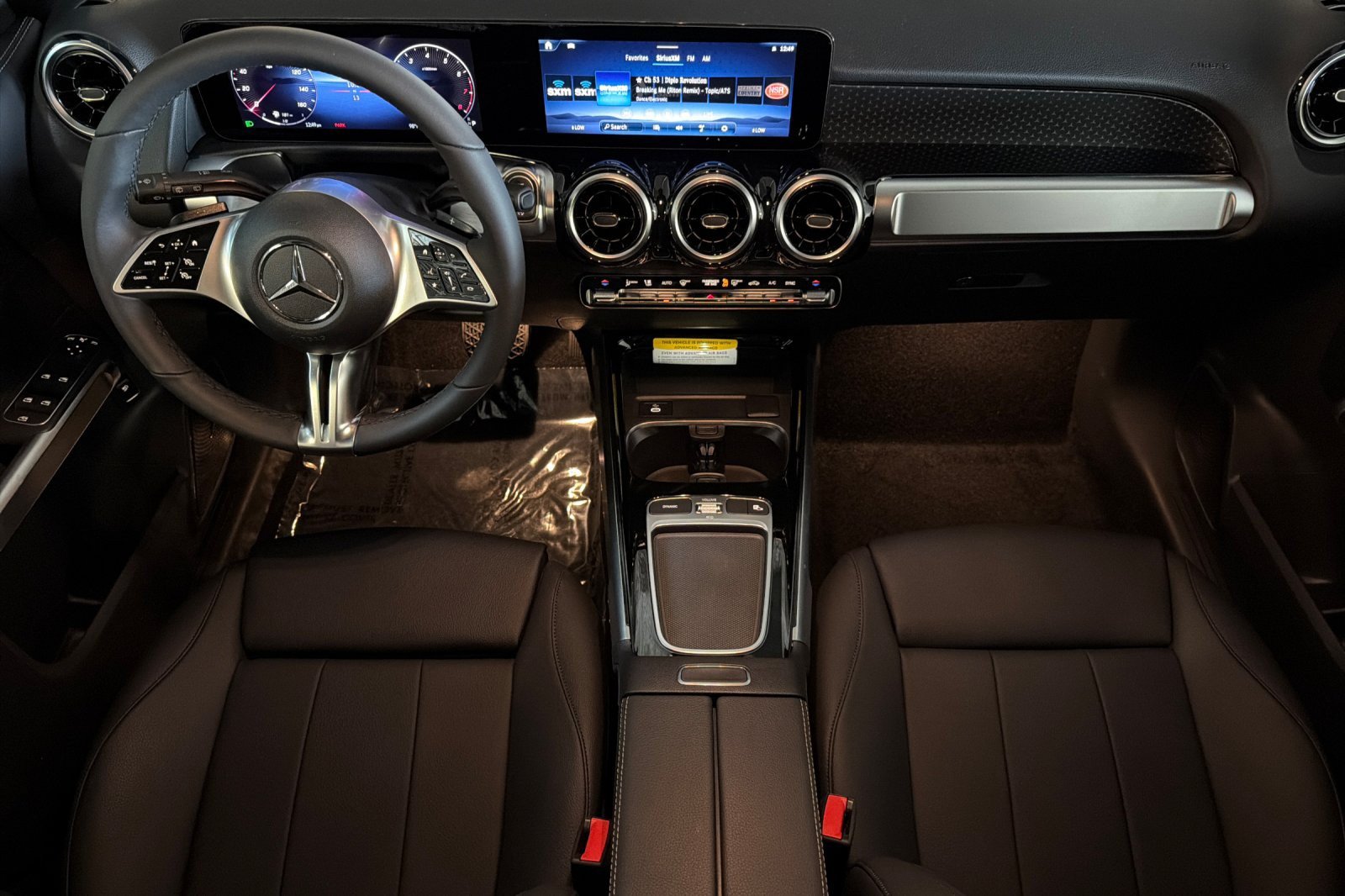 New 2026 Mercedes-Benz GLB 250 image 12