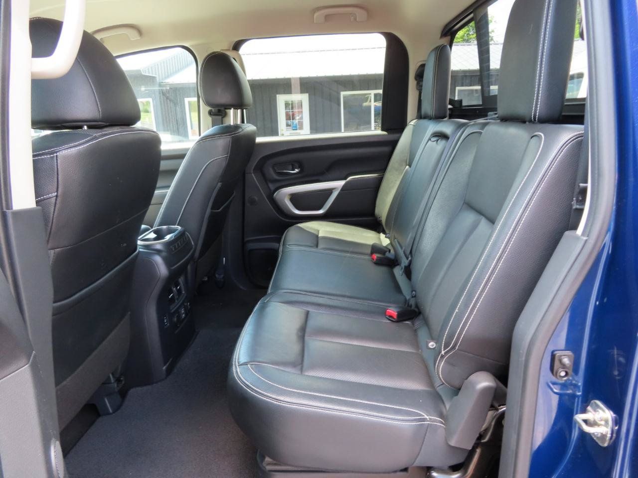 Used 2019 Nissan Titan PRO-4X w/ Pro-4x Convenience Package AWD/4WD image 44