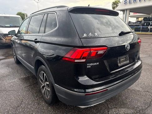 Used 2021 Volkswagen Tiguan SE FWD image 6