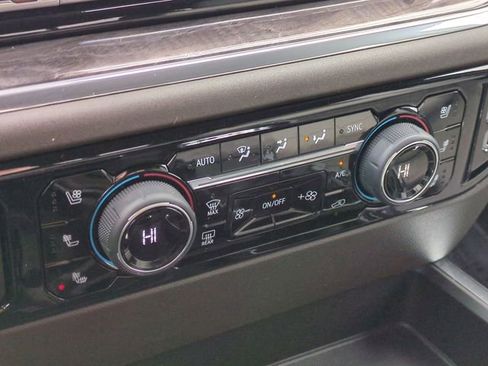 Used 2024 Chevrolet Silverado 1500 LTZ w/ LTZ Premium Package image 19