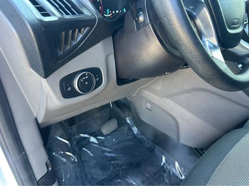 Used 2019 Ford Transit Connect XL image 31