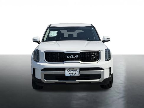 Certified 2024 Kia Telluride LX FWD image 3