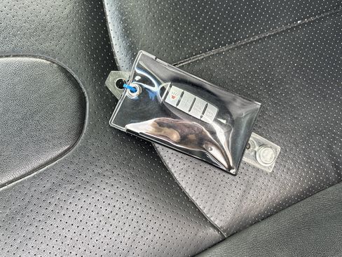 Used 2013 INFINITI G37 x w/ Premium Pkg image 35