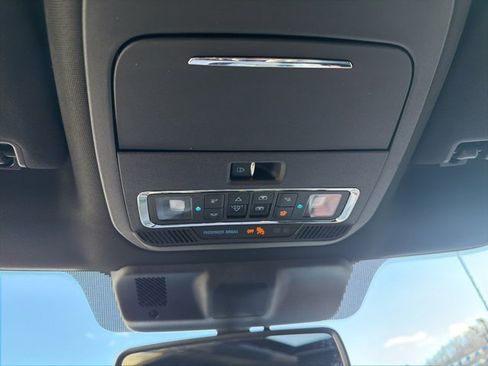 Used 2023 Ford F150 Lariat w/ Equipment Group 502A High image 32