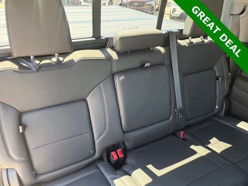 Used 2024 GMC Sierra 1500 SLT w/ SLT Premium Plus Package AWD/4WD image 38