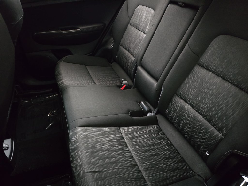 Used 2019 Kia Sportage LX FWD image 16