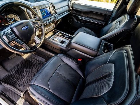 Used 2020 Ford Expedition Limited w/ Equipment Group 302A image 7