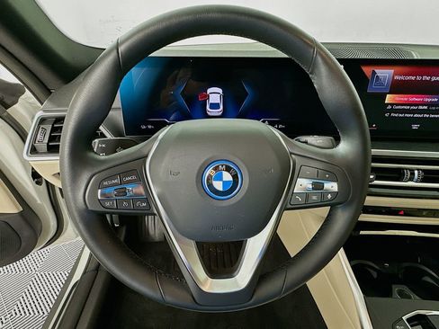 Certified 2023 BMW i4 eDrive35 RWD image 11