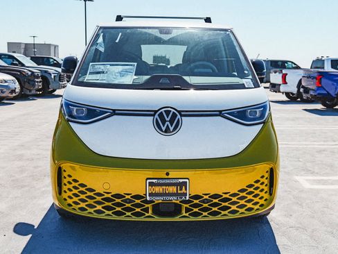 New 2025 Volkswagen ID. Buzz 1st Edition image 2
