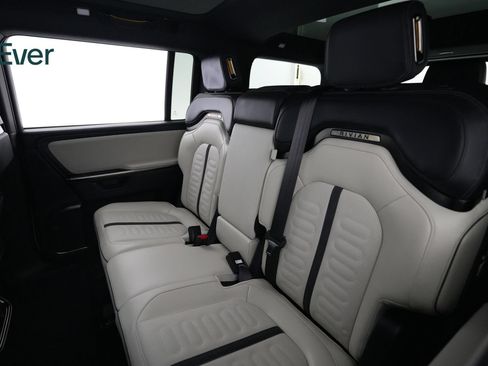 Used 2025 Rivian R1S Adventure AWD/4WD image 4