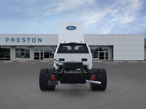 New 2026 Ford F550 4x4 SuperCab Super Duty image 12