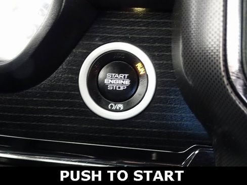 Certified 2022 RAM 1500 Limited w/ Body Color Bumper Group image 9