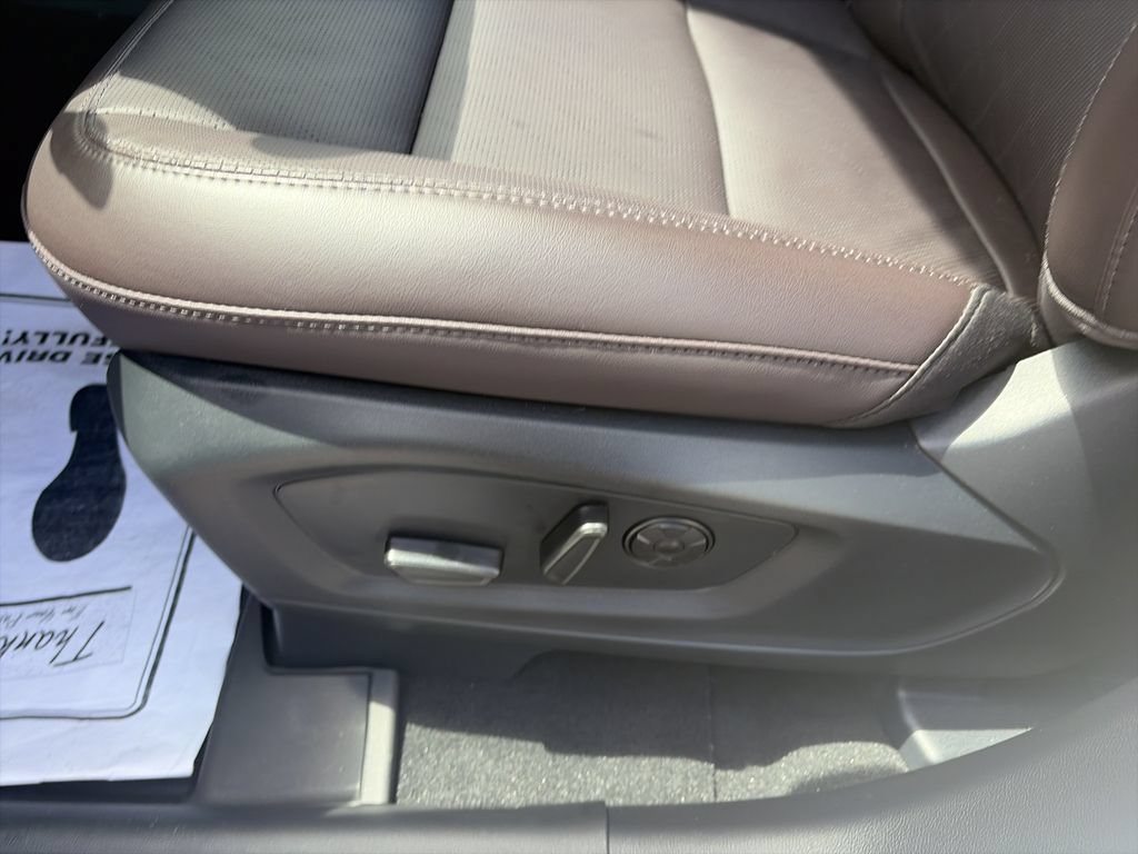 New 2026 Ford Explorer Platinum RWD image 13