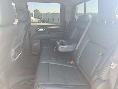Used 2026 GMC Sierra 2500 Denali w/ Denali Reserve Package image 14
