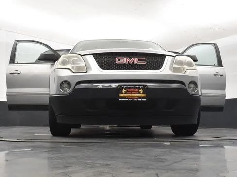 Used 2010 GMC Acadia SLE FWD image 11