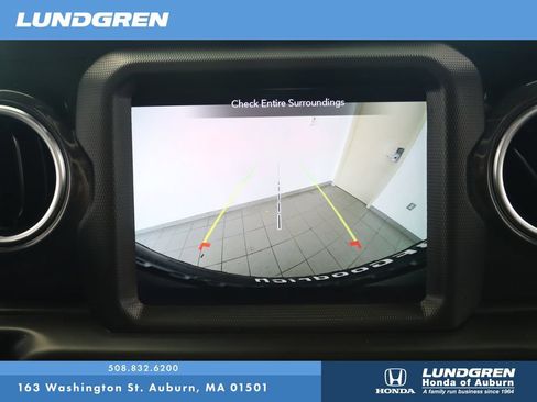 Used 2022 Jeep Wrangler Unlimited Rubicon 392 AWD/4WD image 22