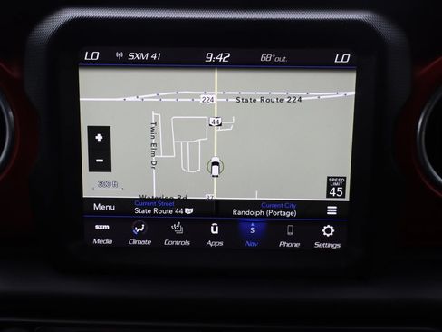 Used 2021 Jeep Gladiator Rubicon AWD/4WD image 12
