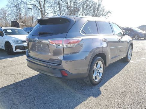 Used 2016 Toyota Highlander Limited image 4