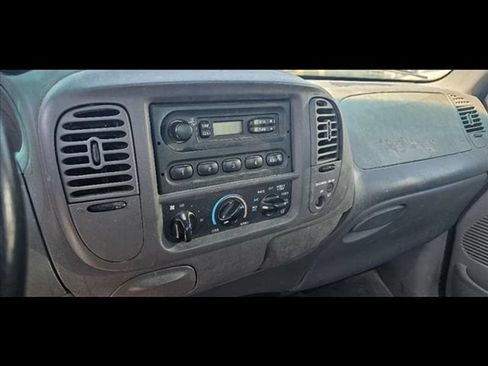 Used 2000 Ford F150 XL RWD image 10