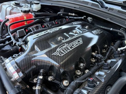 Used 2017 Chevrolet Camaro SS RWD image 13