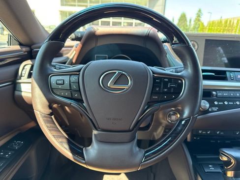 Certified 2021 Lexus ES 250 w/ Premium Package AWD/4WD image 24