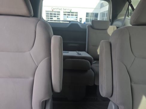 Used 2010 Honda Odyssey EX image 9