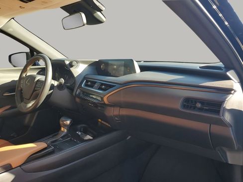 Used 2021 Lexus UX 250h AWD/4WD image 15