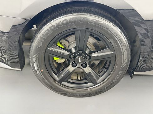 Used 2019 Ford Mustang Coupe image 31