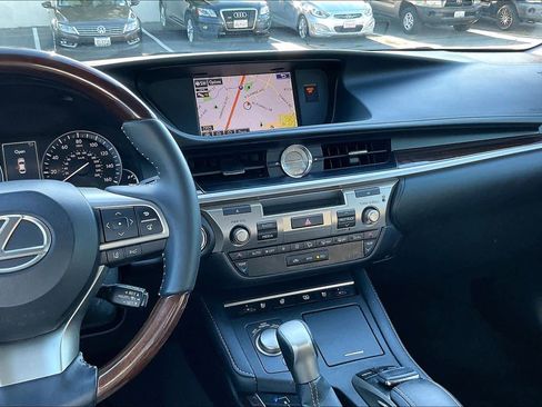 Used 2016 Lexus ES 350 image 9