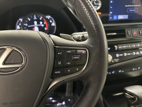 Used 2023 Lexus ES 350 F Sport w/ Accessory Package (Z1) FWD image 21