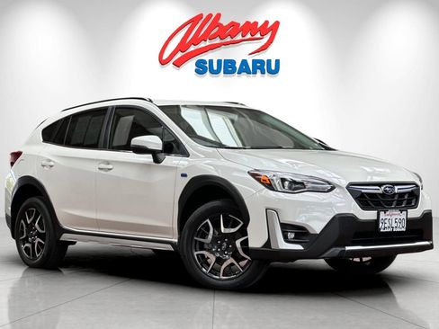 Used 2023 Subaru Crosstrek Hybrid AWD/4WD image 2