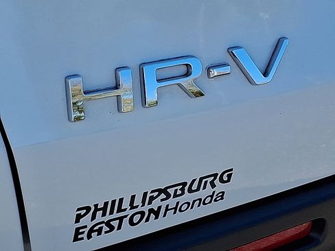 Used 2024 Honda HR-V Sport image 30