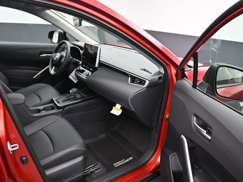 New 2026 Toyota Corolla Cross XLE image 10
